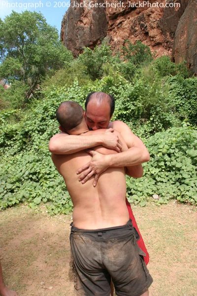 Havasu Canyon hug