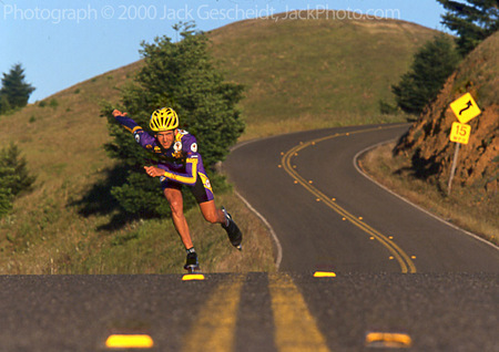 middle of the road in-line skater